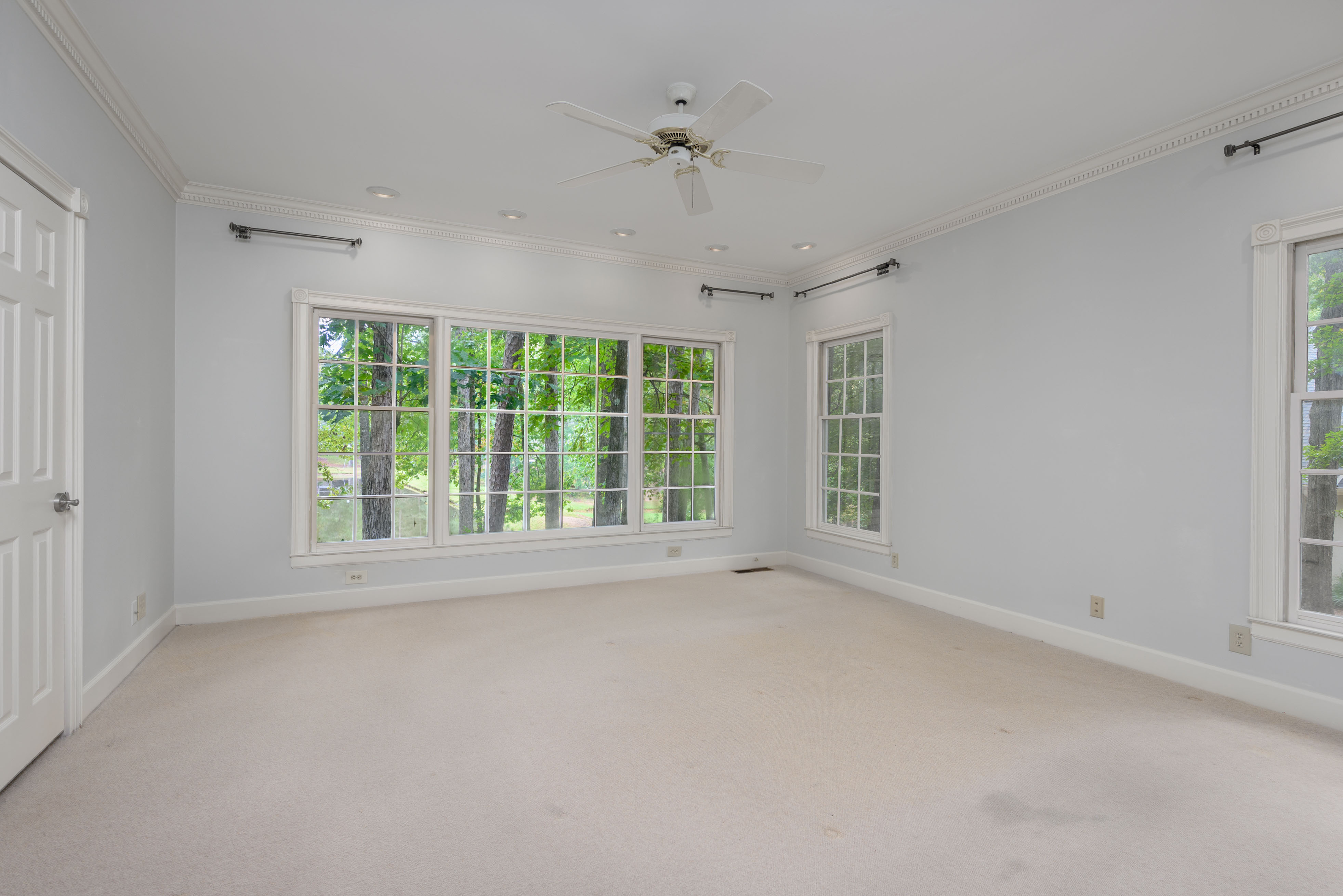 1051 Maddux Lane image 24